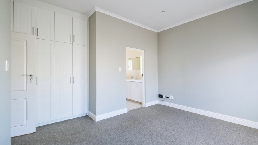 To Let 3 Bedroom Property for Rent in Kingswood Golf Estate Western Cape
